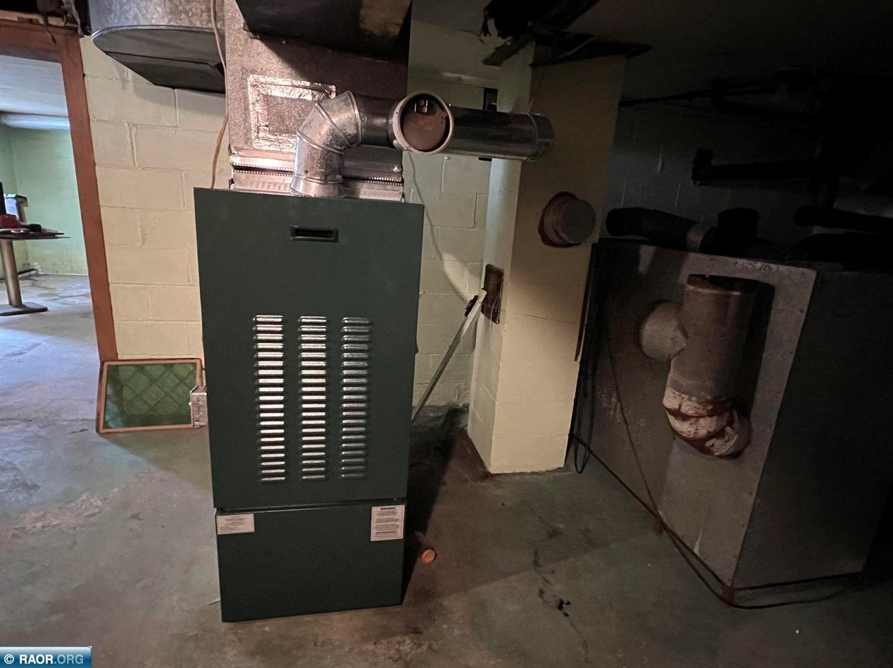 27181 Trout Lake Rd, Bovey MN  55709-8615 exterior