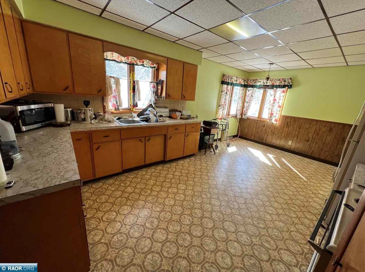 27181 Trout Lake Rd, Bovey MN  55709-8615 exterior