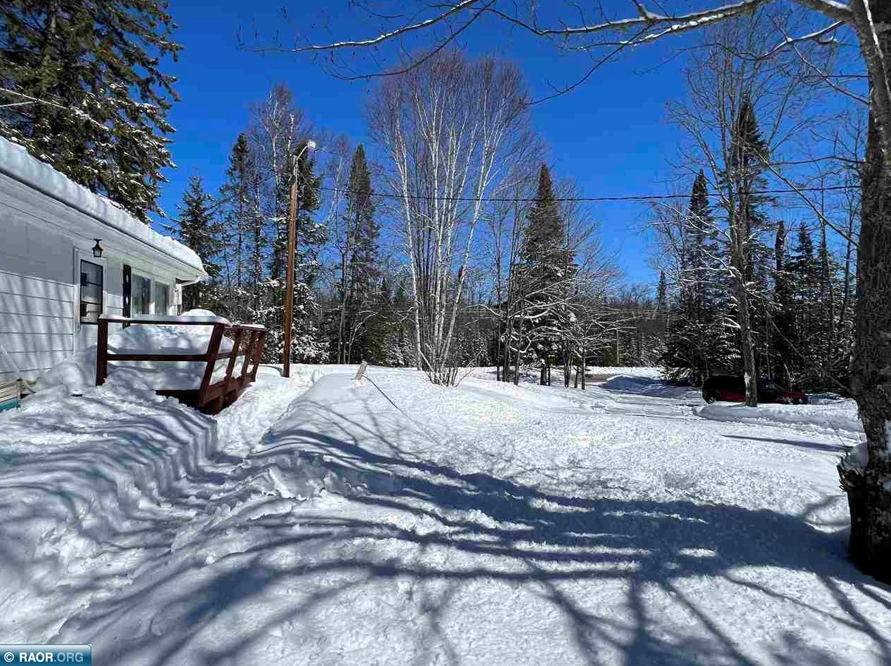 27181 Trout Lake Rd, Bovey MN  55709-8615 exterior