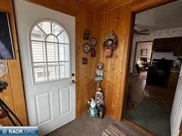 113 W 4th Ave N, Biwabik, MN 55705