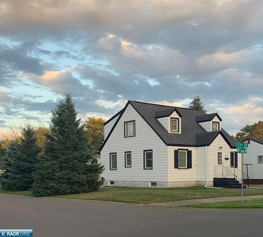 3302 W 4th Ave, Hibbing, MN 55746