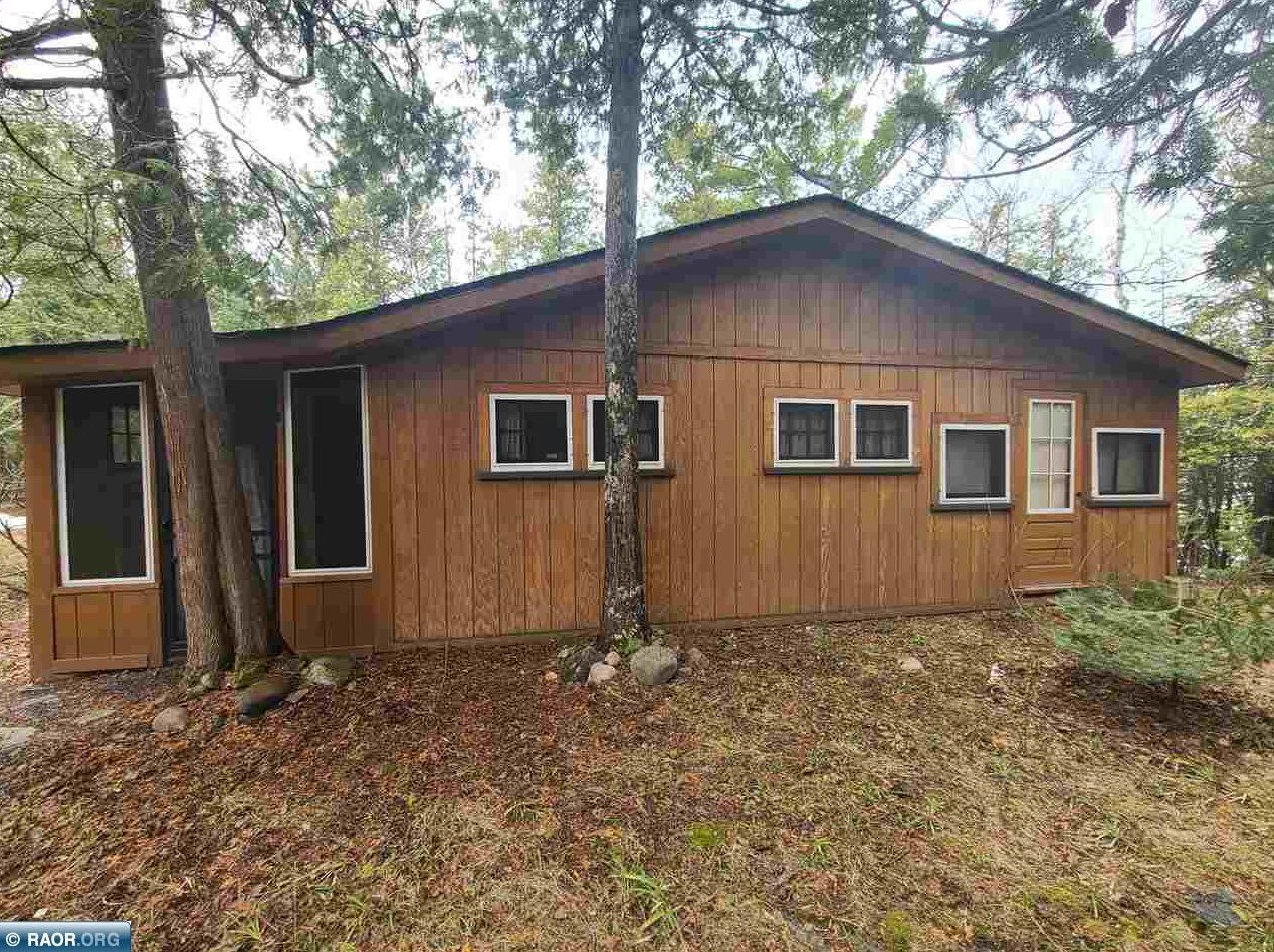 7361 Ely Lake Dr, Fayal, MN 55734