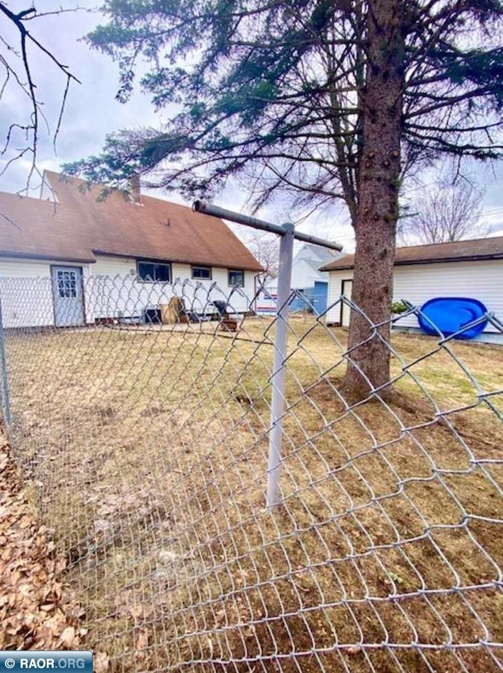 315 Fairfax Rd, Hoyt Lakes MN  55750-1218 exterior