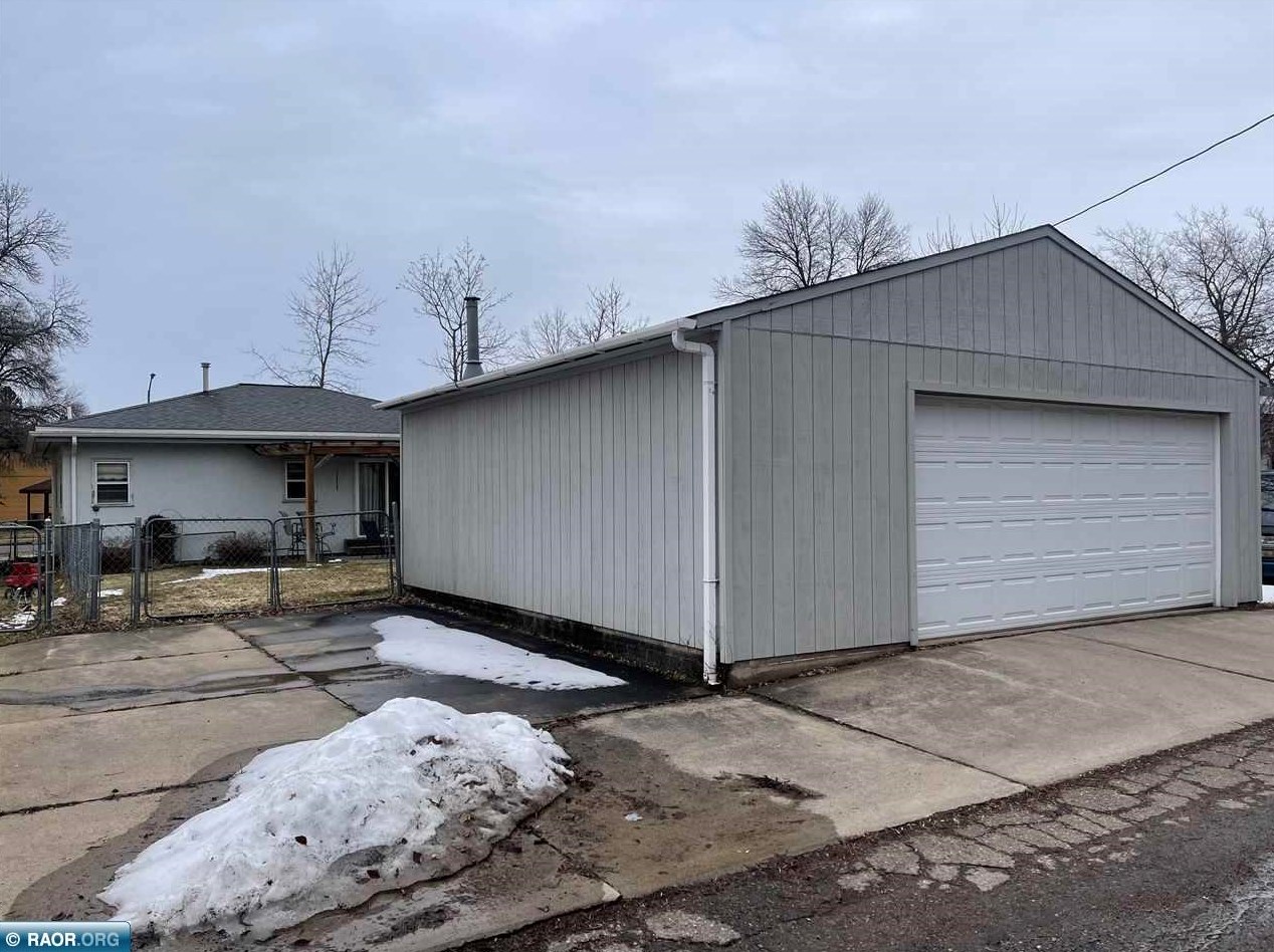 3115 W 4th, Hibbing, MN 55746