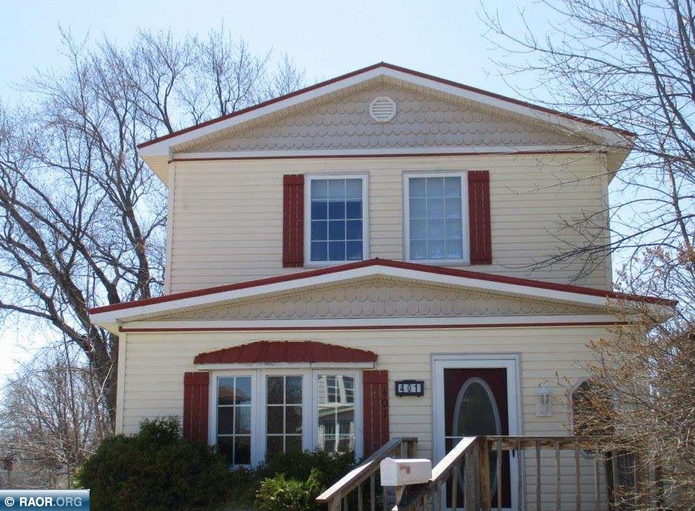 401 Sw 6th St, Chisholm, MN 55719