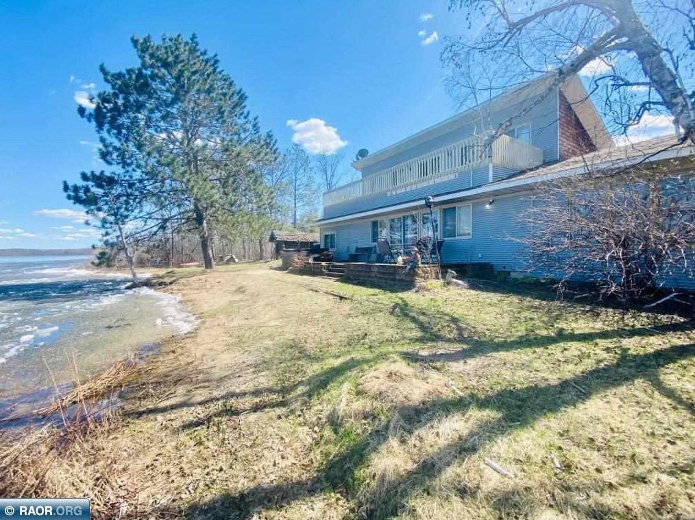 604 Summit Ave, Haypoint, MN 55748-9616