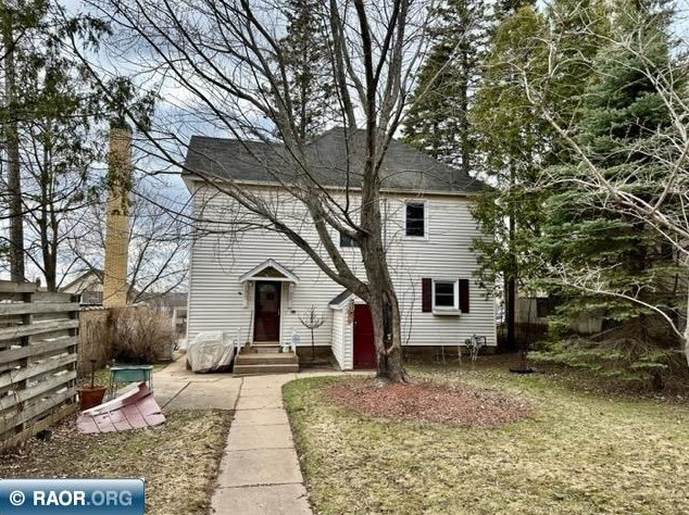 112 Adams Ave, Fayal, MN 55734