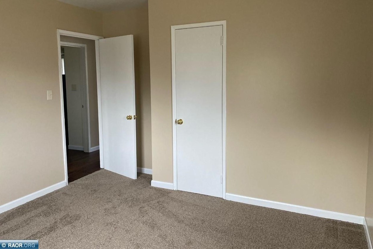 309 Elmwood Rd, Hoyt Lakes MN  55750-1212 exterior