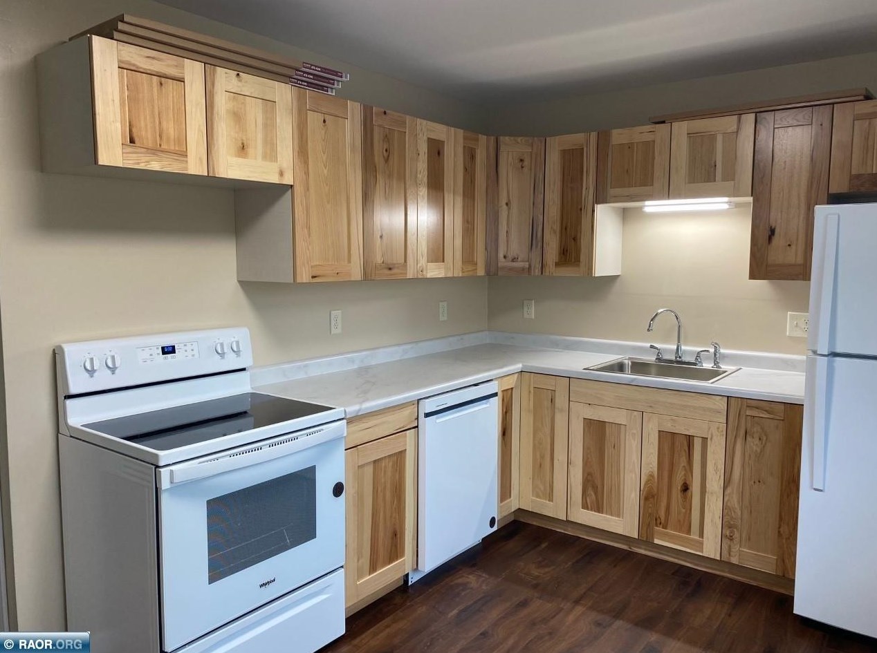 309 Elmwood Rd, Hoyt Lakes MN  55750-1212 exterior