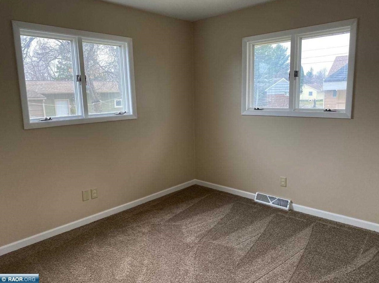 309 Elmwood Rd, Hoyt Lakes MN  55750-1212 exterior