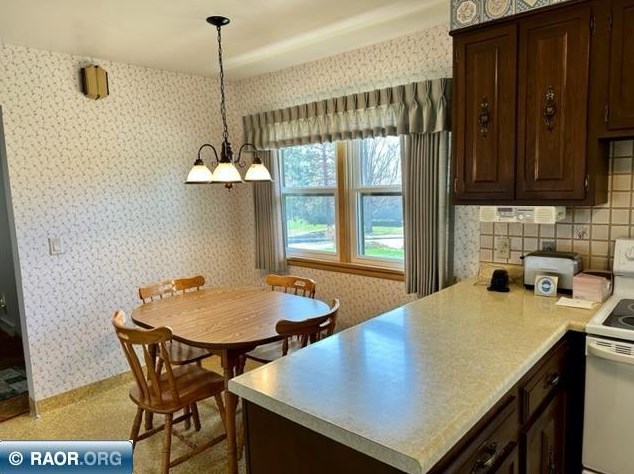 1005 Madison St, Fayal, MN 55734