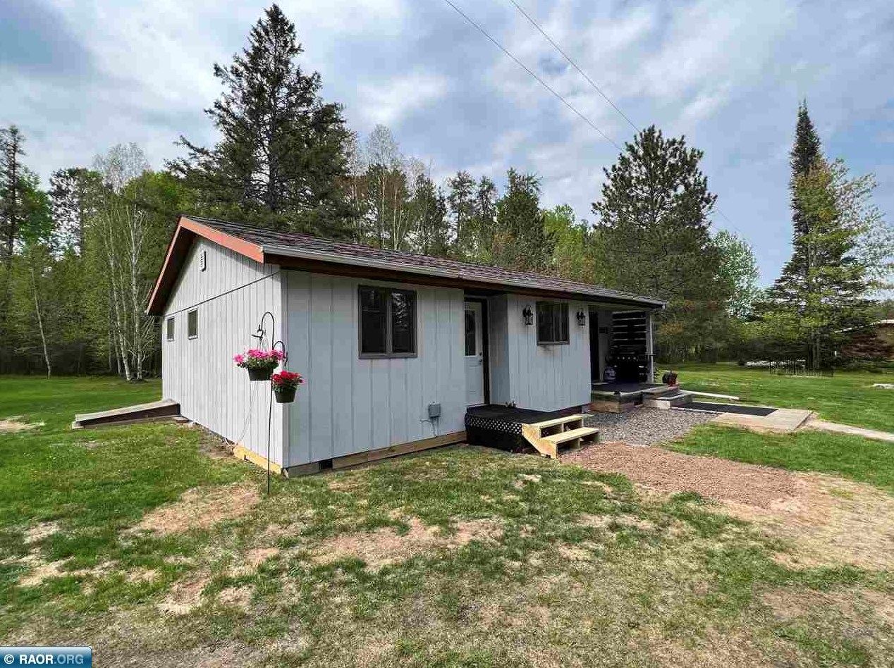 4381 Lilac Rd, McKinley, MN 55741