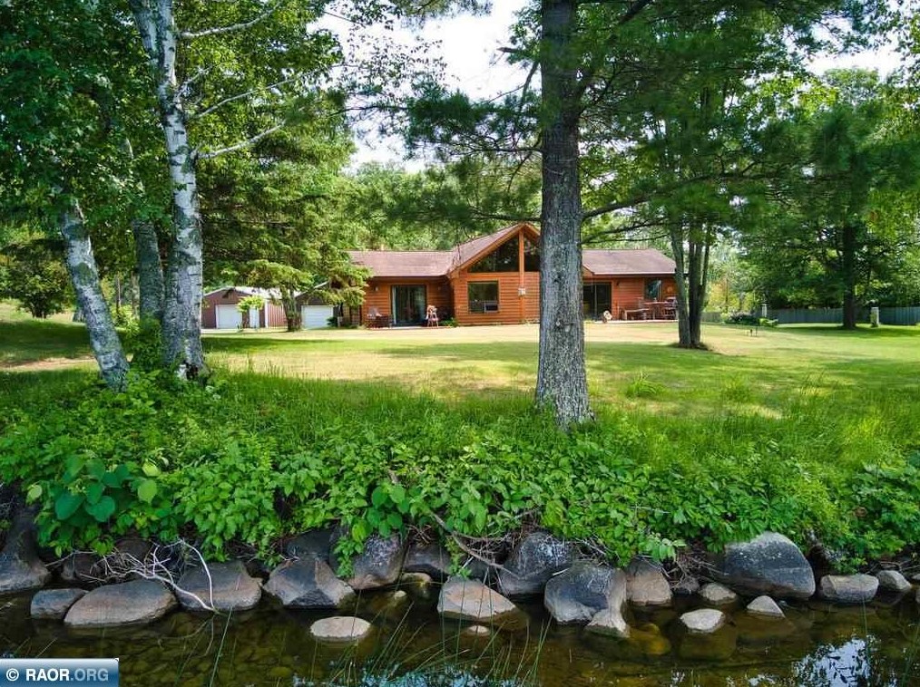 27993 Broderson Rd, Cohasset, MN 55721