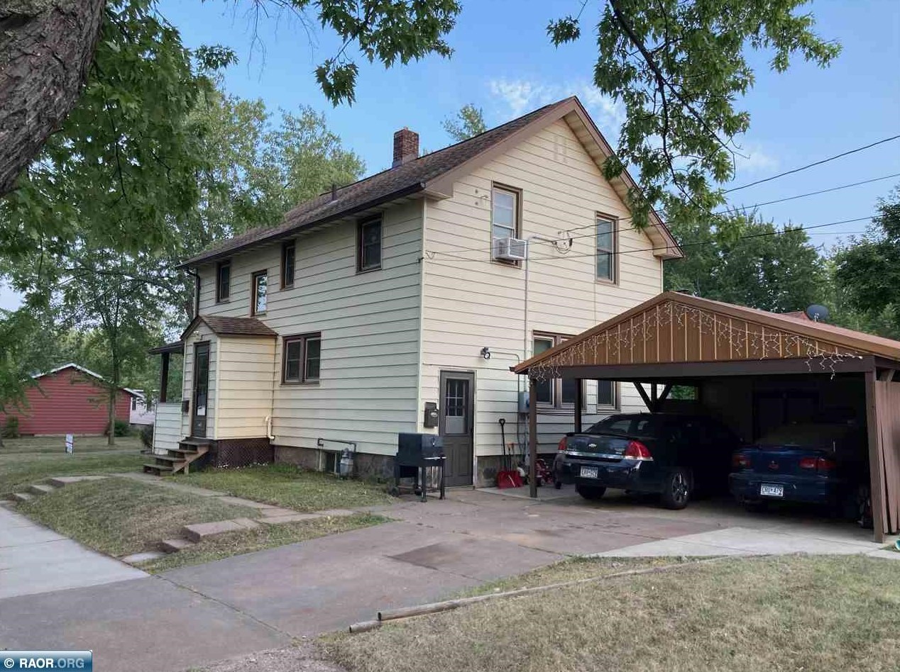 2901 6th Ave E, Hibbing, MN 55746