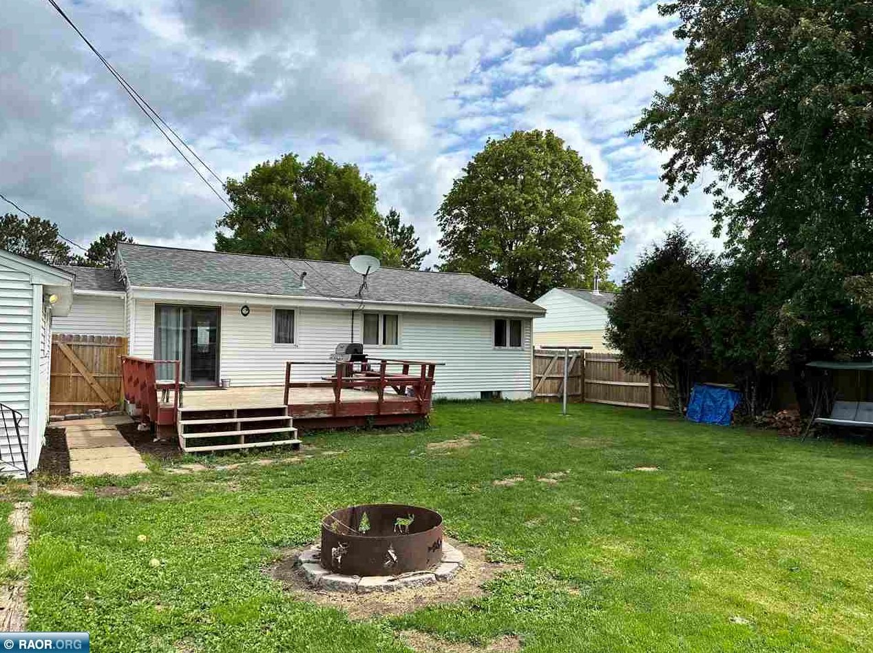 717 Summit St, Biwabik, MN 55705