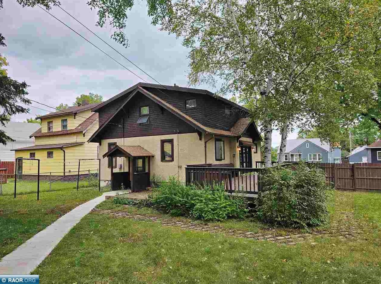 2719 3rd Ave E, Hibbing, MN 55746