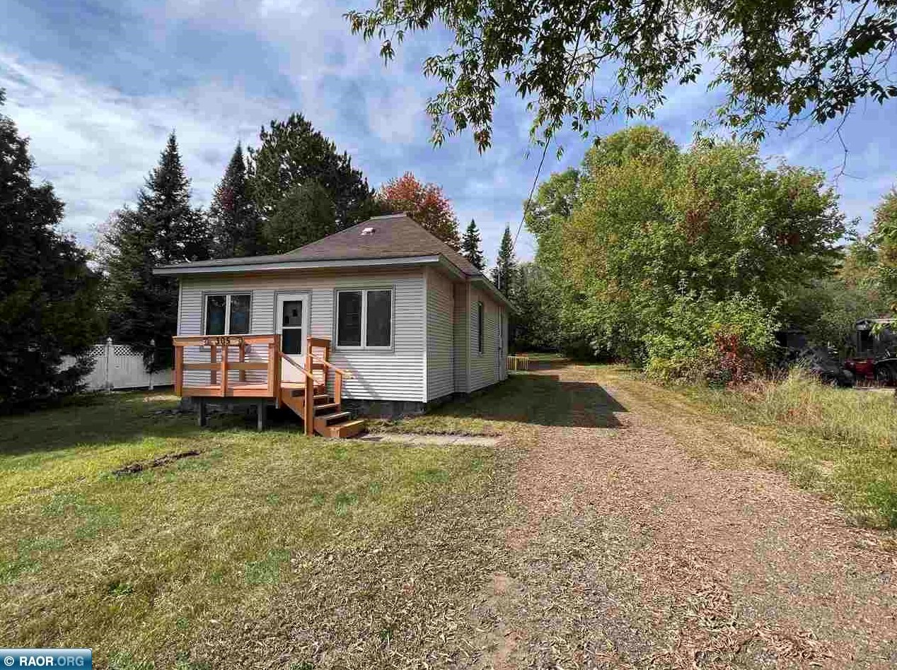 305 1st Ave N, Hibbing, MN 55746