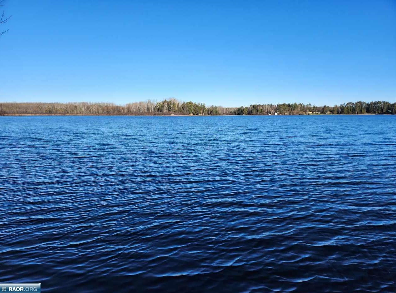 9229 Biss Rd, Britt, MN 55710