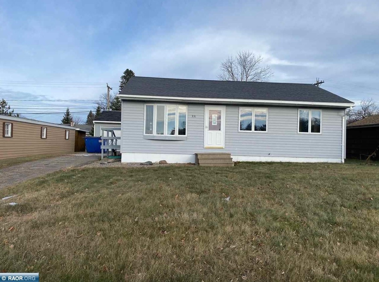 331 Brandon Rd, Hoyt Lakes, MN 55750