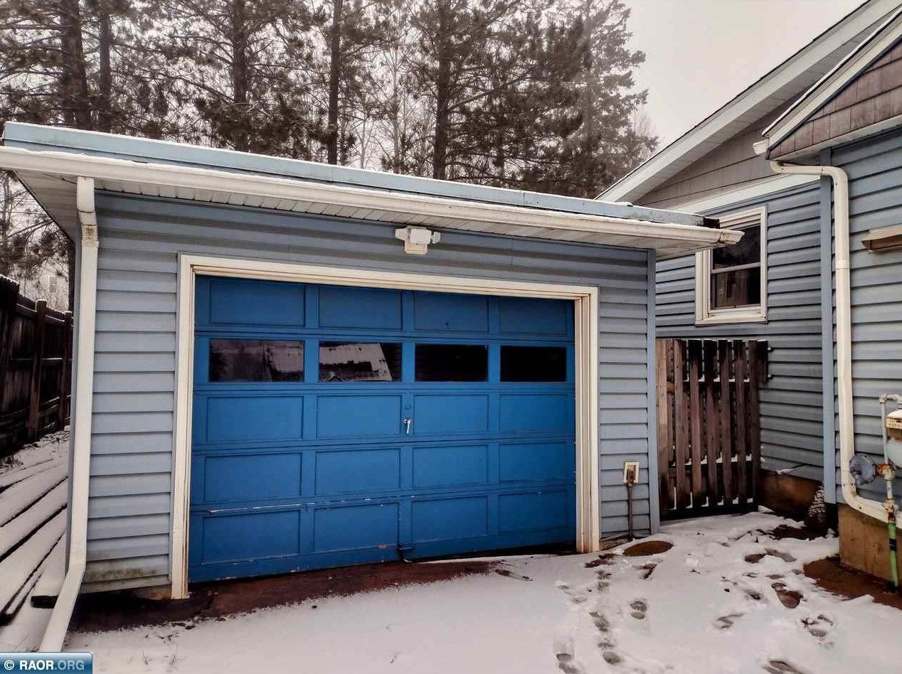 42 Vermillion Dr, Virginia, MN 55792