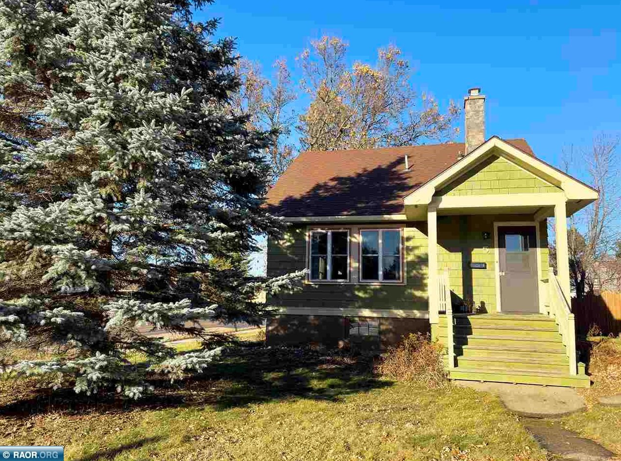 5 White St, Ely MN  55731-1247 exterior