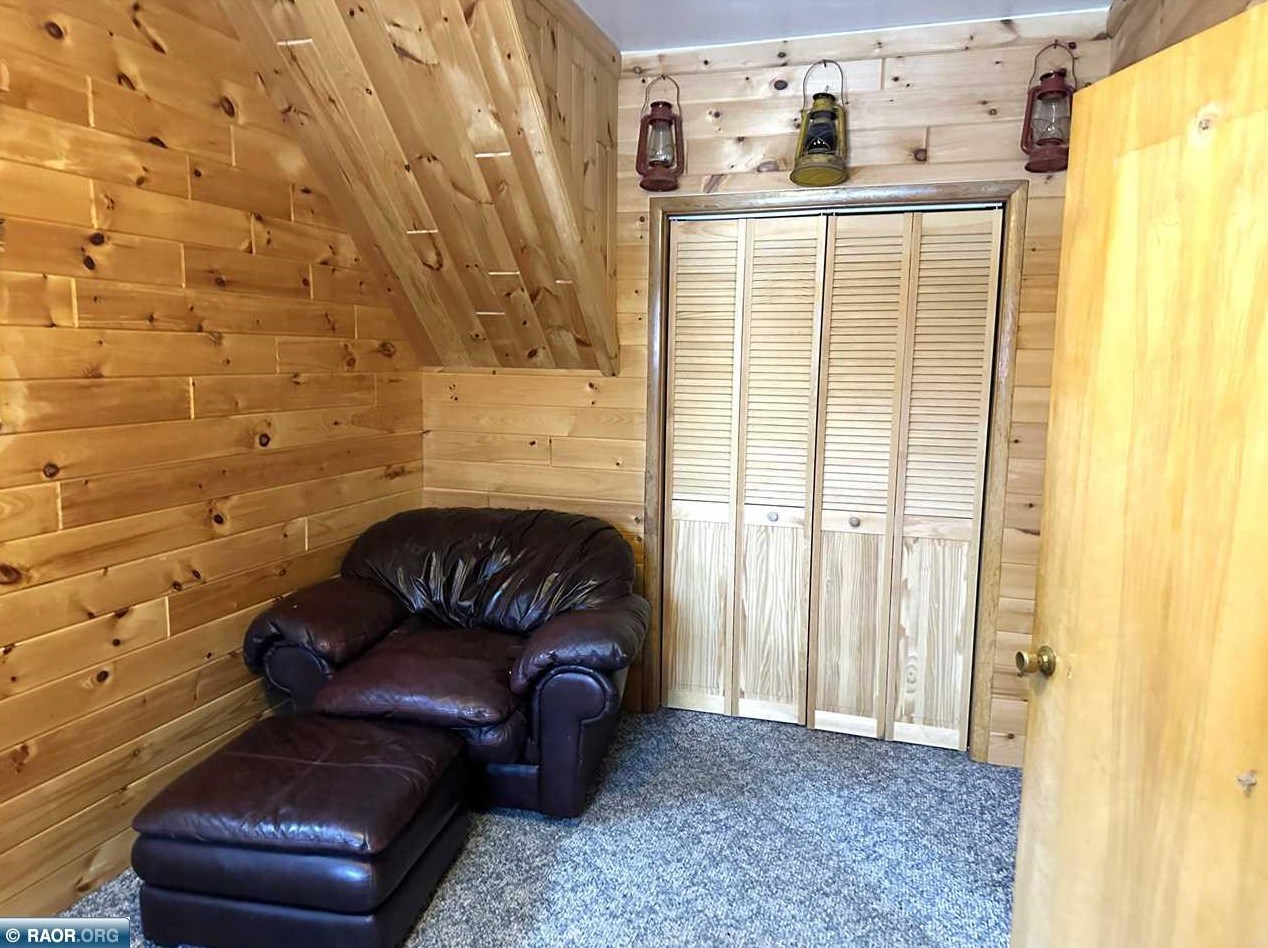 15 Shagawa Rd, Ely MN  55731-1010 exterior