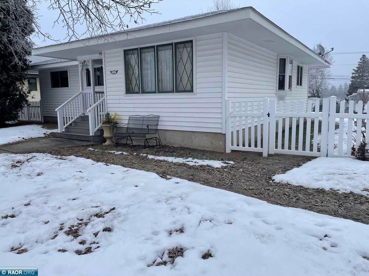 3910 3rd Ave E, Hibbing, MN 55746