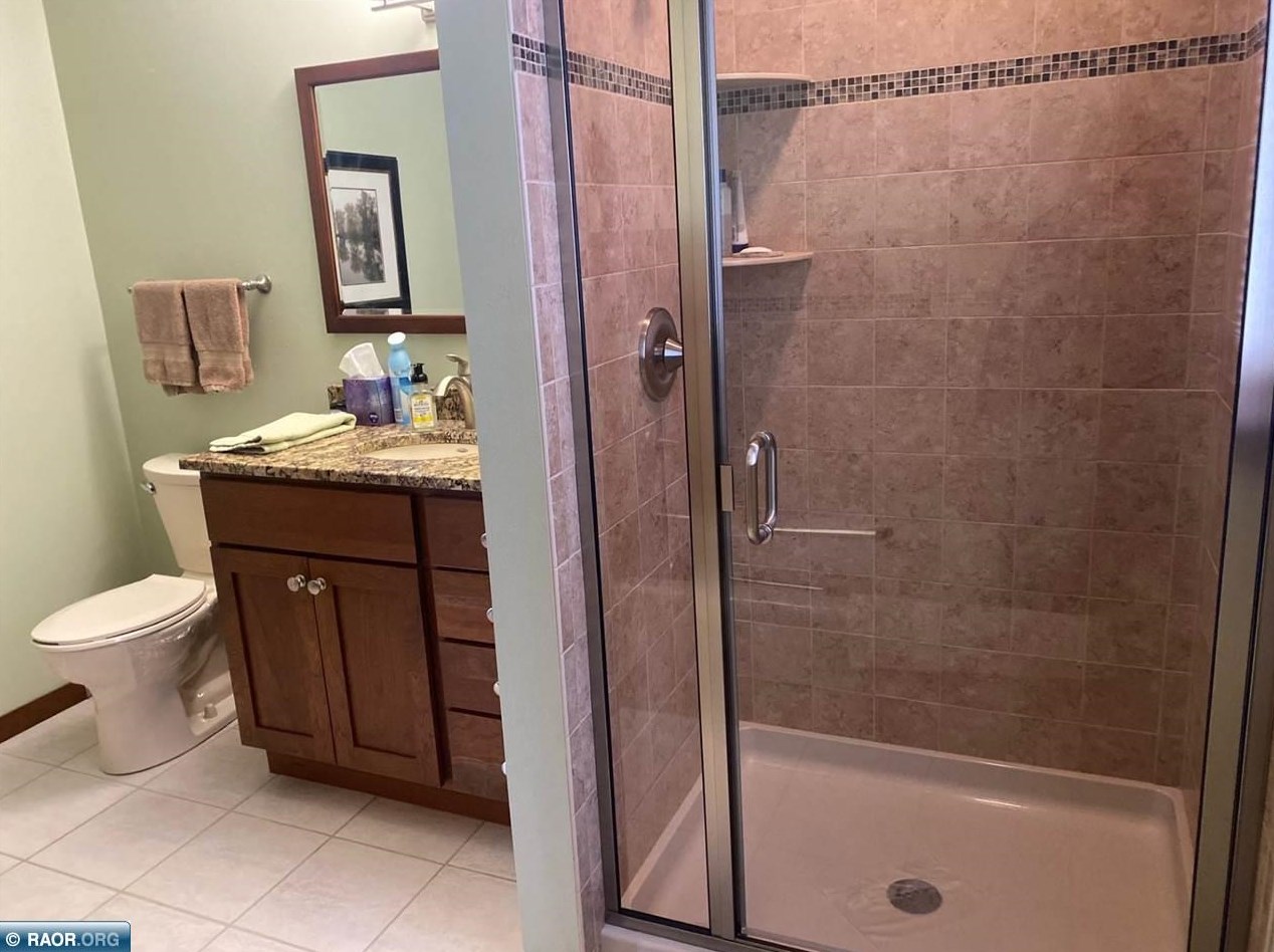 229 Hampshire Dr, Hoyt Lakes MN 55750-1236 exterior