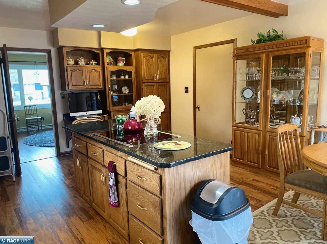 229 Hampshire Dr, Hoyt Lakes MN 55750-1236 exterior