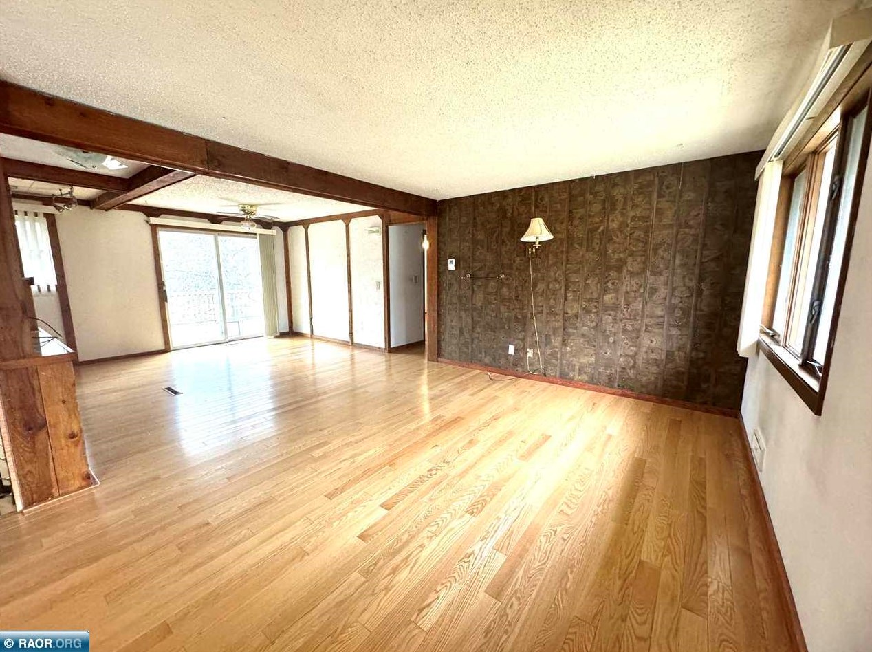 14 More Dr, Virginia, MN 55792