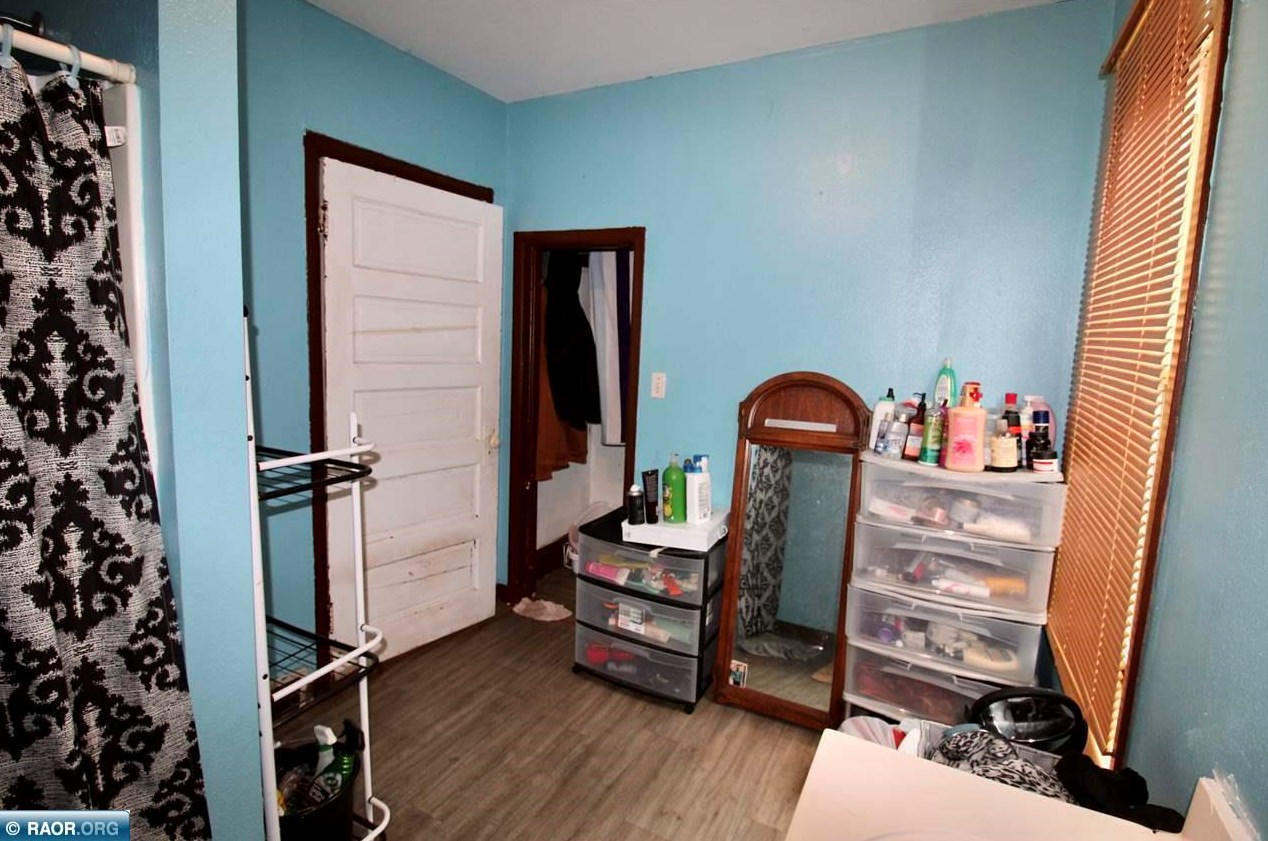 12358 Morton Ave, Hibbing MN  55746-8318 exterior