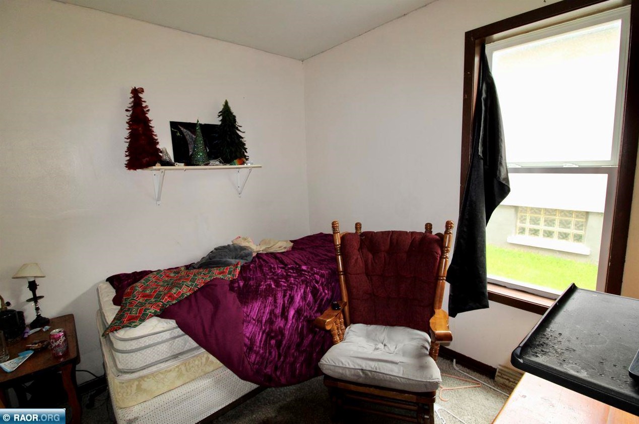 12358 Morton Ave, Hibbing MN  55746-8318 exterior