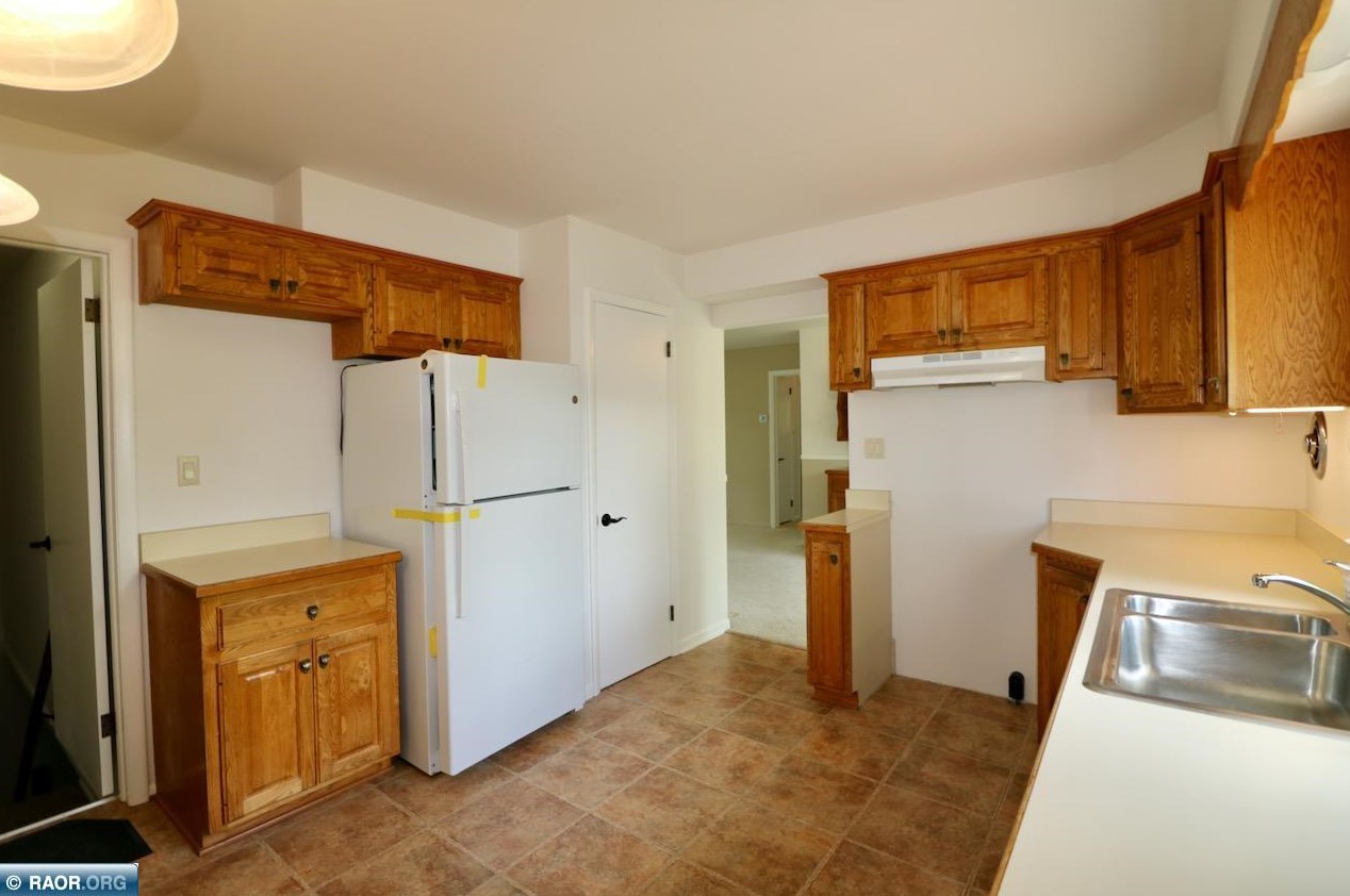 404 Coventry Rd, Hoyt Lakes MN  55750-1329 exterior