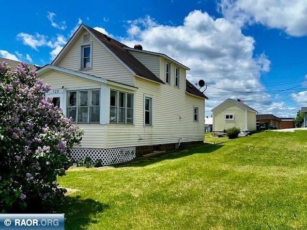 129 3rd St, Cooley, MN 55769-1116