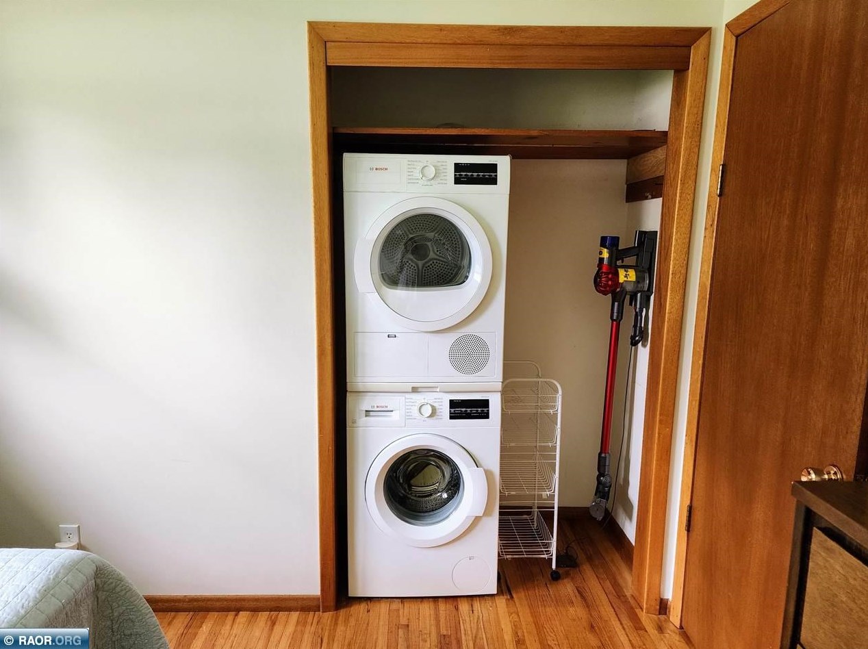 4517 3rd Ave, Hibbing MN  55746-3703 exterior