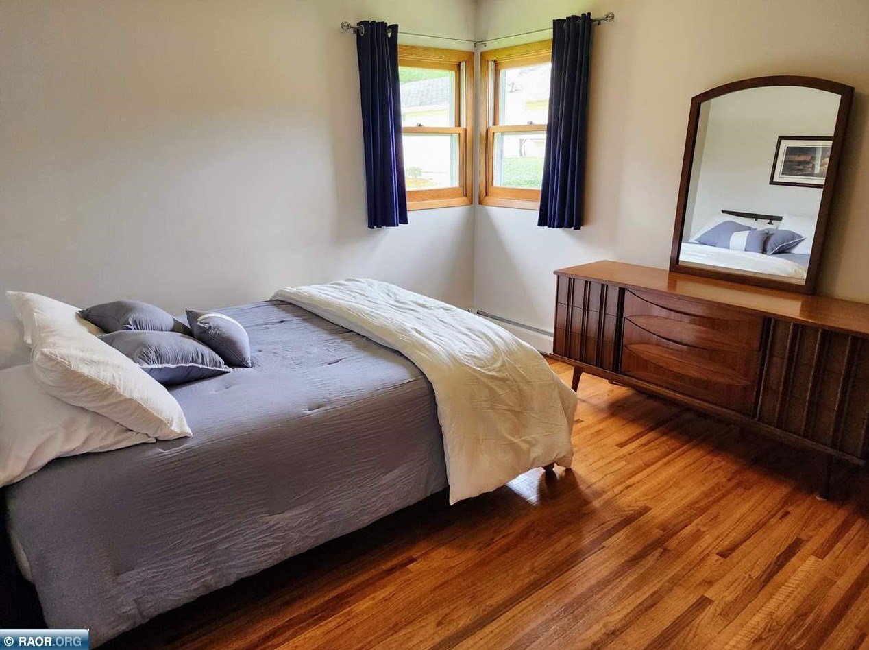 4517 3rd Ave, Hibbing MN  55746-3703 exterior