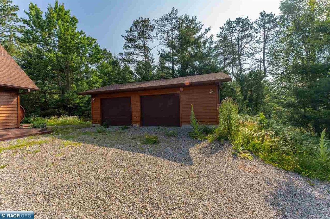 3229 Big Rock Dr, Ely, MN 55731
