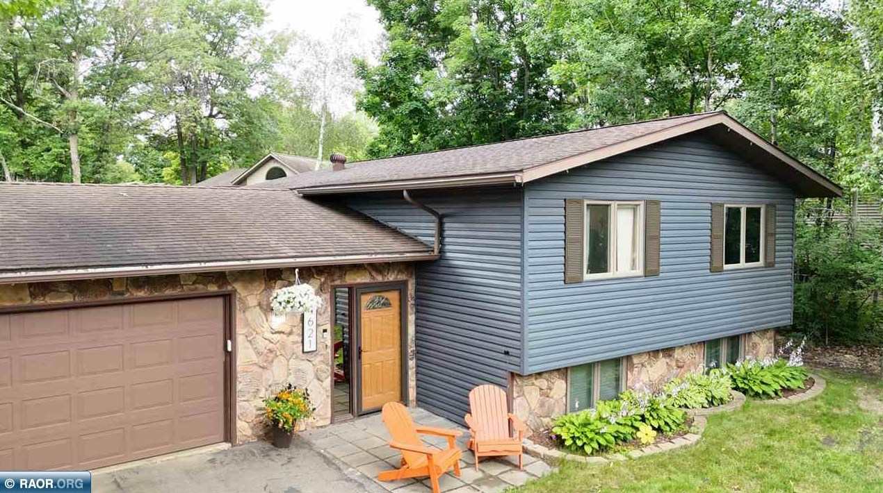 4621 5th Ave W, Hibbing, MN 55746