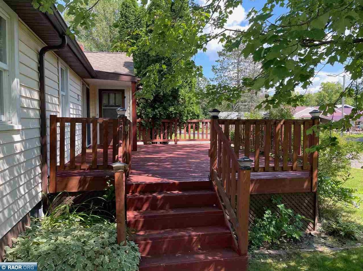 123 E 3rd Ave, Halden, MN 55736