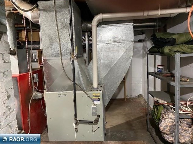 324 41 St, Hibbing MN 55746-3229 exterior