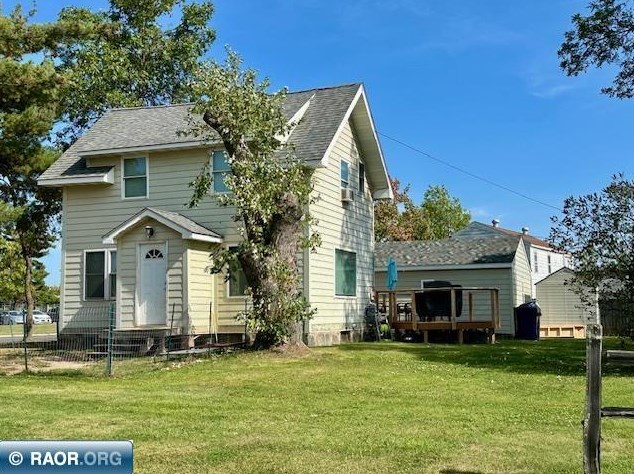 3702 3rd Ave, Hibbing, MN 55746-2913