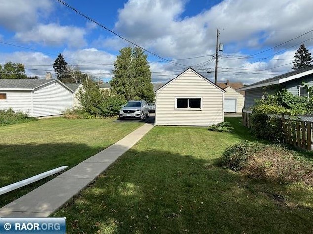 1225 S 13th St, Virginia, MN 55792