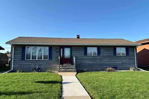 1223 21st St S, Virginia, MN 55792 - Photo 1