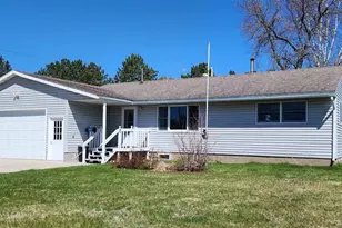 46 Beech Ct, Babbitt, MN 55706 - Photo 1
