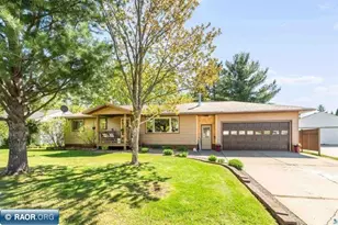 721 Maple Dr, Aurora, MN 55705 - Photo 1