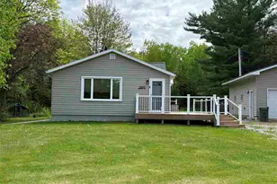 11966 Lindquist Rd, Hibbing, MN 55746 - Photo 2