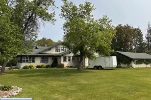 1601 W 4th Ave, International Falls, MN 56649 - Photo 38