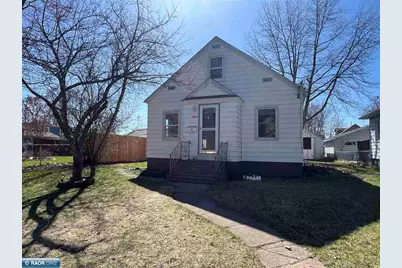 2619 2nd Ave W, Hibbing, MN 55746 - Photo 1