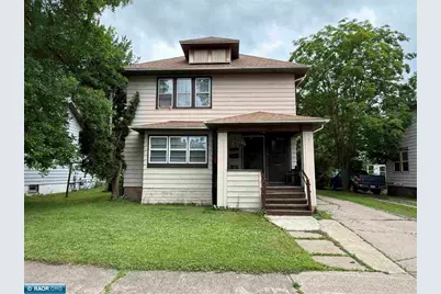 2511 3rd Avenue E, Hibbing, MN 55746 - Photo 1