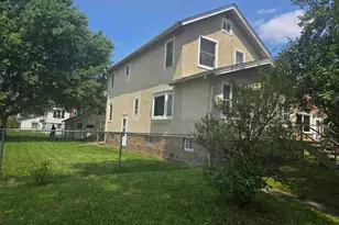 729 N 15th St, Virginia, MN 55792 - Photo 1